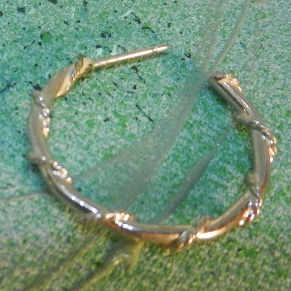 VTG silver pierced hoop earrings silver tone elegant dressy classic circlet glam - Picture 9 of 10